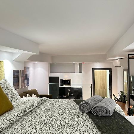 Suites 18 - Hostatel Granada Exteriör bild