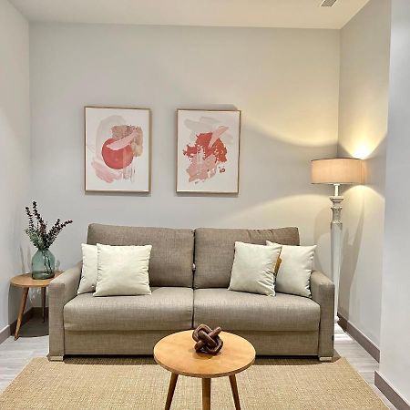 Suites 18 - Hostatel Granada Exteriör bild