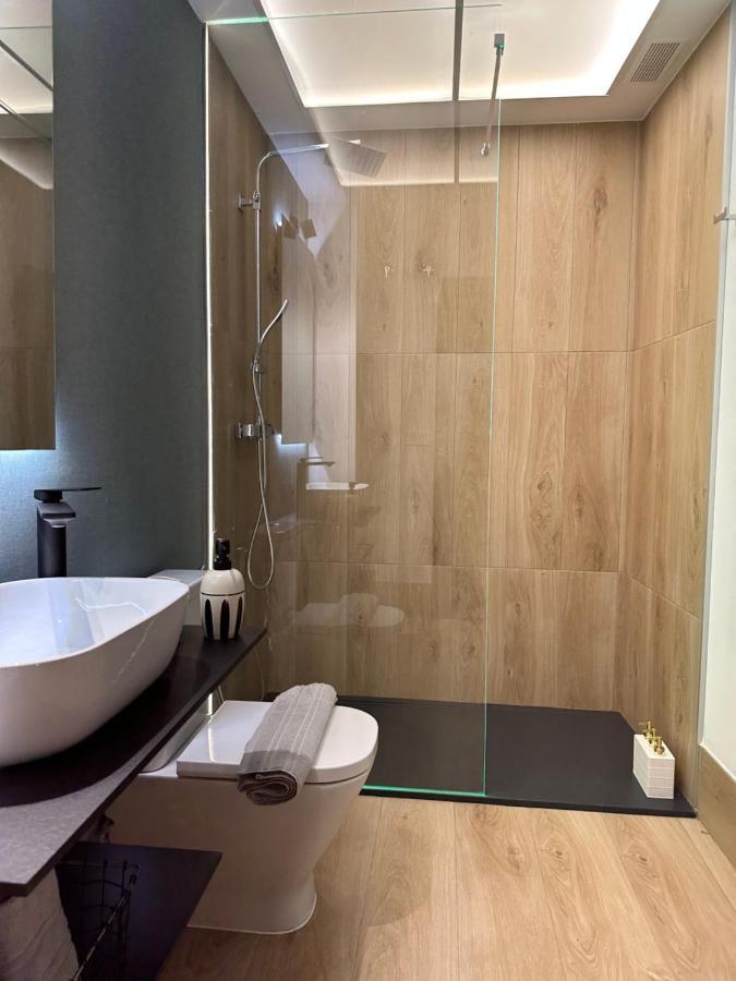 Suites 18 - Hostatel Granada Exteriör bild