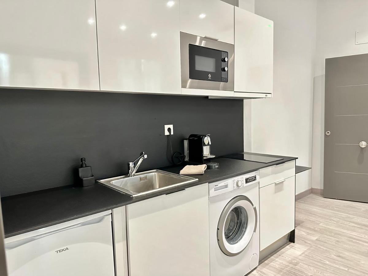 Suites 18 - Hostatel Granada Exteriör bild