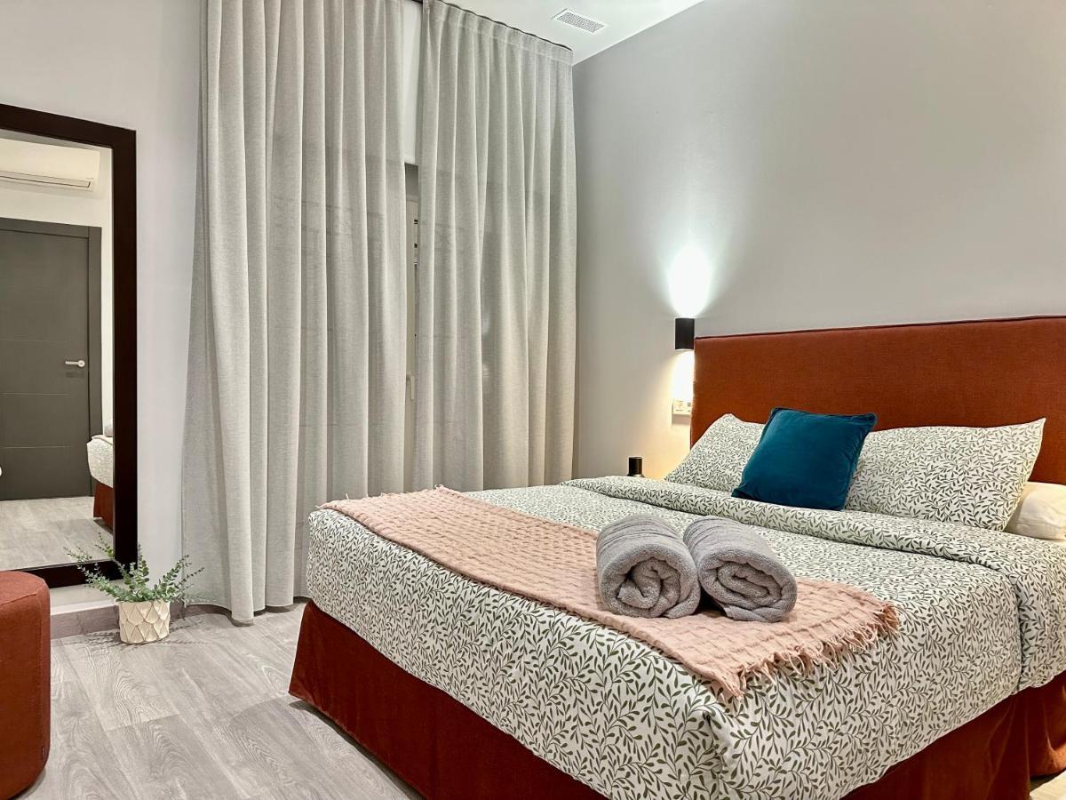 Suites 18 - Hostatel Granada Exteriör bild