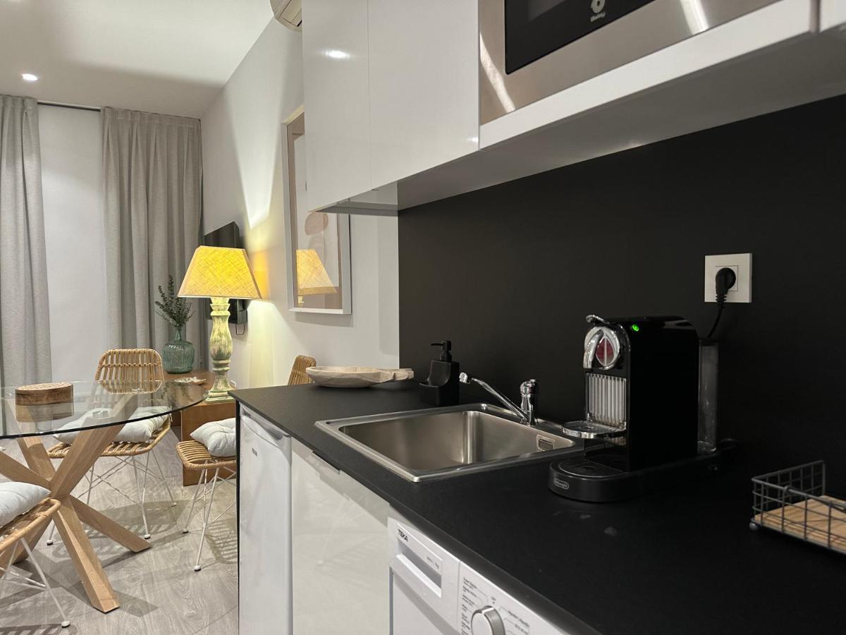 Suites 18 - Hostatel Granada Exteriör bild