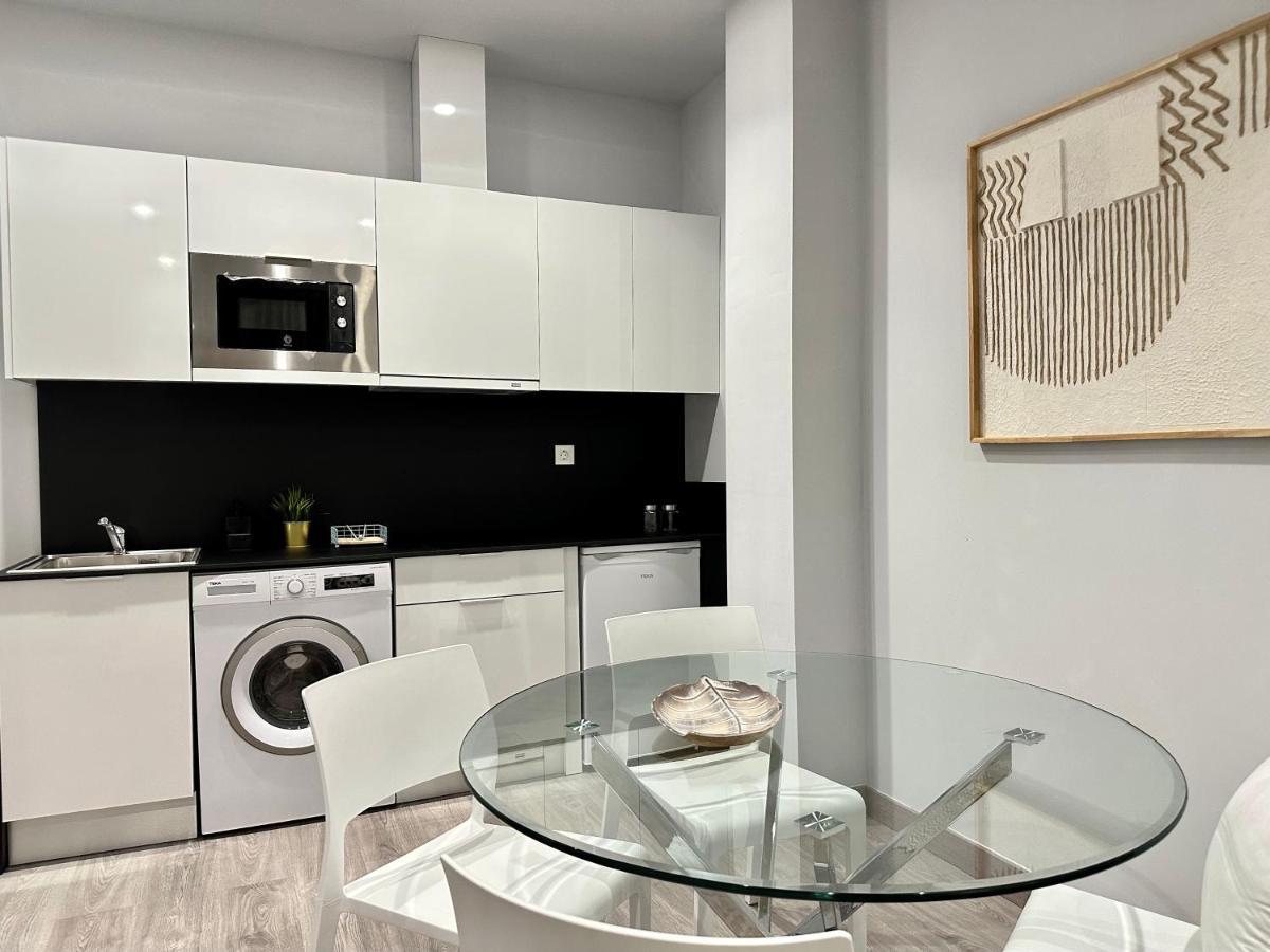 Suites 18 - Hostatel Granada Exteriör bild